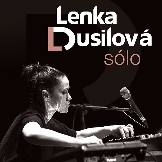 Lenka Dusilová sólo